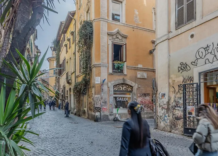 Apartment Vibrant Trastevere 2 Bedrooms On Via Del Moro *