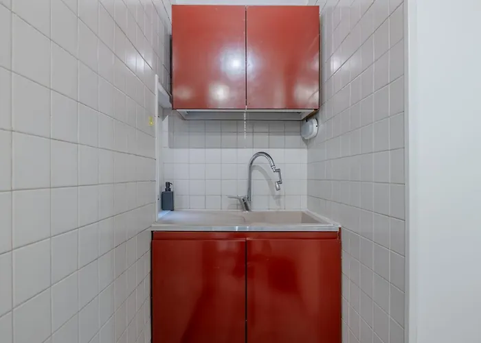 Vibrant Trastevere 2 Bedrooms On Via Del Moro * Rom